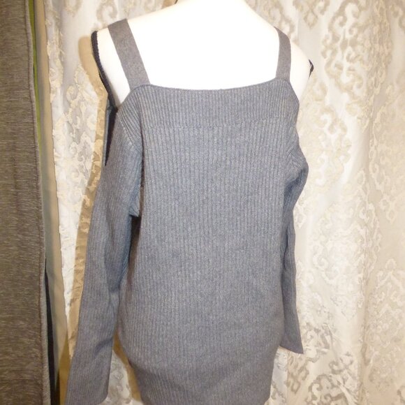 Bar‎ III Ribbed Cold-Shoulder Sweater, L, - Picture 5 of 9